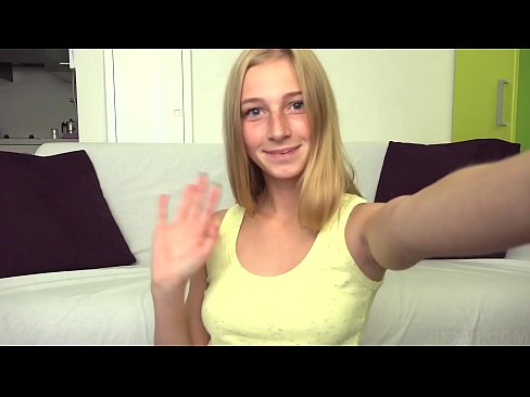 ❤️ Nuair a bhíonn mé leamh déanaim masturbate go leisciúil ar mo phussy bándearg ❤  Porn fb  ag ga.porngifmag-com.ru ️❤